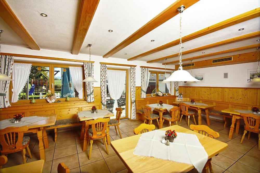 Gasthof "Zum Strauss" Wildsteig Esterno foto