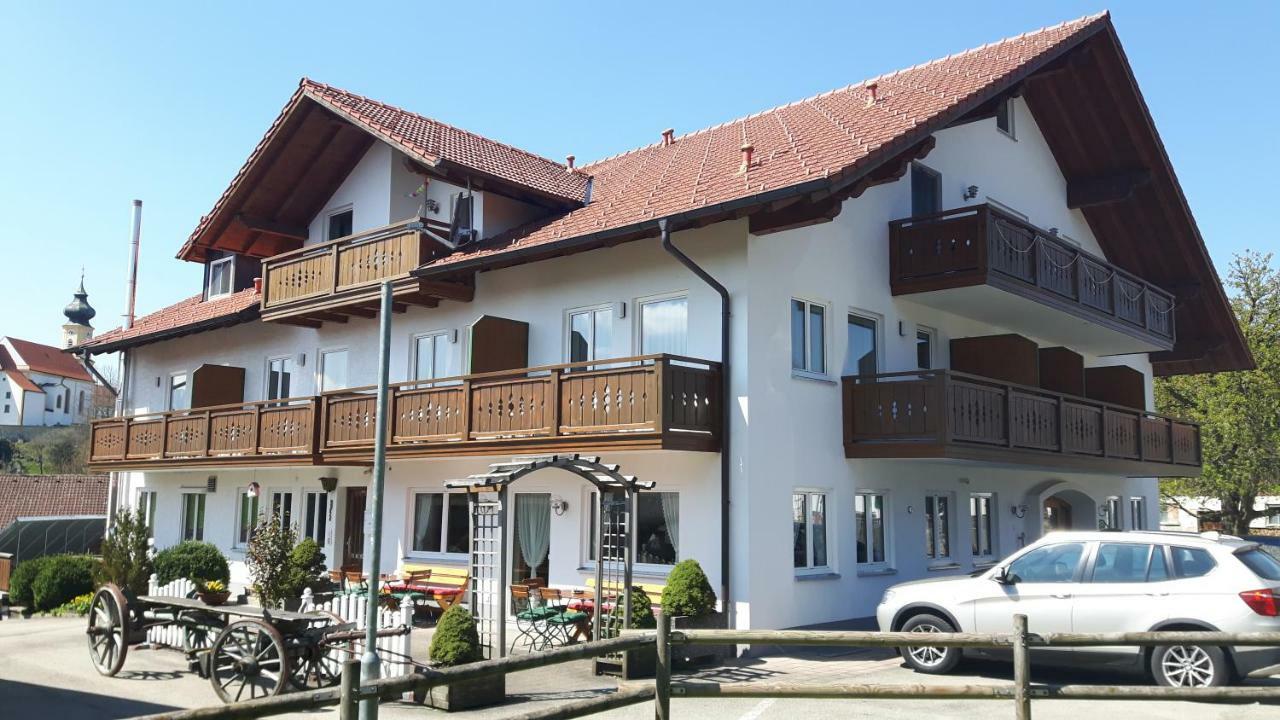 Gasthof "Zum Strauss" Wildsteig Esterno foto